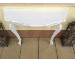 Provence bútor, fehér antikolt Barokk konzol asztal.
