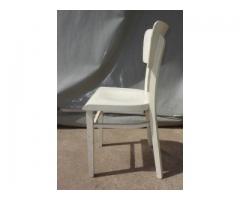 Fehér retro szék