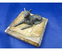 6084 Antik bronz kutya szobor farkaskutya