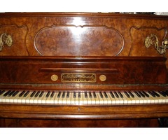 Eladó antik pianino