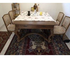 Eladó bécsi barokk tálalóétkezőasztal, székek