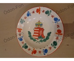 Címeres festett tányér