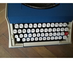 Soha nem használt írógép