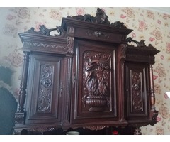 Eladó antik francia tálaló szekrény