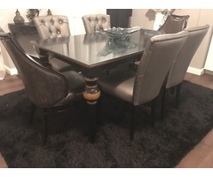 Eladó egyedi tárgyaló/ebédlő asztal 4+2 székkel
