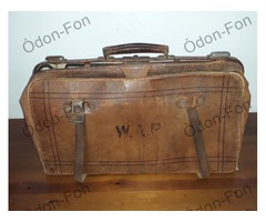 W.A. Peake utazó táska