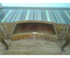 Felújított antik fésülködő asztal
