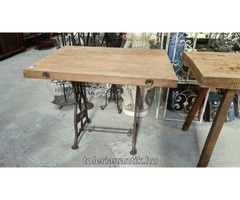 Varrógéplábas asztal régi tölgyfa lappal