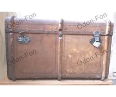 Fapántos barna koffer