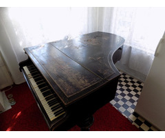 Antik bécsi páncéltőkés zongora