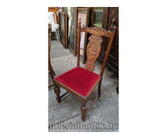 Intarziás kihúzható aszta 4 piros kárpitos székkel