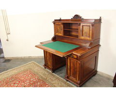 A127 Antik ónémet felépítményes íróasztal