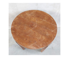 Egyenes lábú kör alakú szalon asztal (barna)