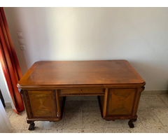 Antik oroszlábas szekrény és kétoldalas íróasztal garnitúra