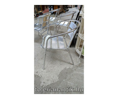 Ívelt háttámlás alumínium szék