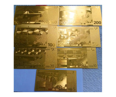 Euró 7 db-ból álló aranyozott plasztik-sorozat