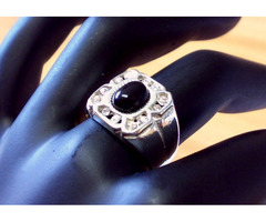 Dekoratív klasszikus női gyűrű, 925-ös sterling ezüst, új sohasem használt állapotban.