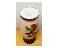 Gyönyörű fodros szájú kikerics virágmintás szakított tejüveg váza a XX. század elejéről. Hibátlan.