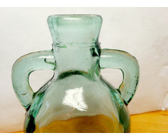 Antik amfora formájú öntött füles palack buborék zárványokkal