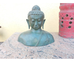 Régi buddha szobor