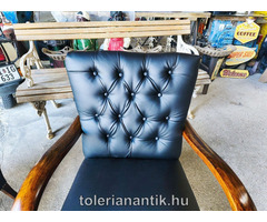 Artdeco fotel fekete műbőr kárpittal