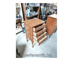 Neobarokk négyfiókos smizett