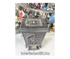 Régi díszes vaskáyha