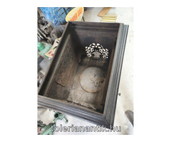 Régi díszes vaskáyha