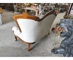 Neobrokk kétüléses kanapé krémszínű műbőrkárpittal