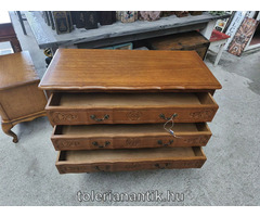 Neobarokk háromfiókos komód