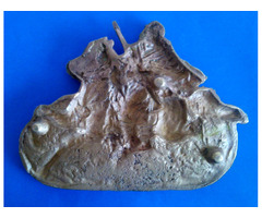 Bronz, lovas harcos dombormű