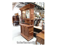 Ónémet tálaló szekrény fazettázott tükördíszítéssel