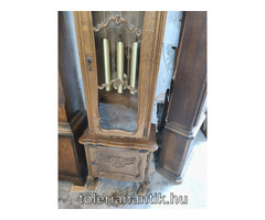 Neobarokk háromsúlyos negyedütős állóóra