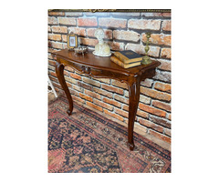 Barokk Konzol asztal.