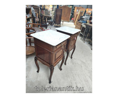 Barokk márványlapos éjjeli szekrény 2 db