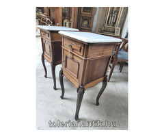 Barokk márványlapos éjjeli szekrény 2 db