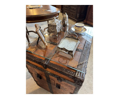 Felújított Utazóláda, dohányzó asztal 02.