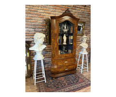 Restaurált Barokk intarziás vitrin, könyvszekrény.