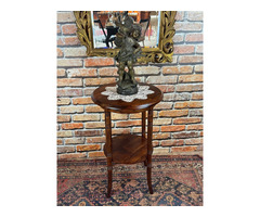 Felújított  asztal, posztamens 02.