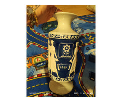 Zsolnay porcelán váza