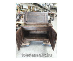 Régi barokk ládás szekrény