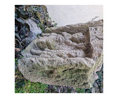 Parasztbarokk mészkő épúletdísz, Szüret címmel