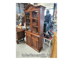 Vitrines polcos szekrény két fiókkal