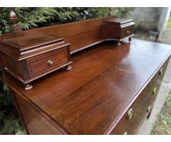 Gyönyörű Antik Copf mahagóni Író komód.