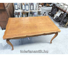 Neobarokk kihúzhatós étkező asztal