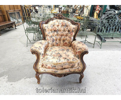 Neobarokk fotel virágmintás kárpittal