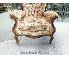 Neobarokk fotel virágmintás kárpittal