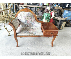 Neobarokk telefonos ülőge virágmintás gobelin kárpittal