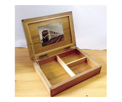Furnérozott diófa ládika, mozdonyos fotóval, ékszeres, gyöngyöző ládikának, varródoboznak