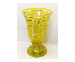Bohemia. Urániumzöld rétegelt falú neon-zöld színekben pompázó kehely